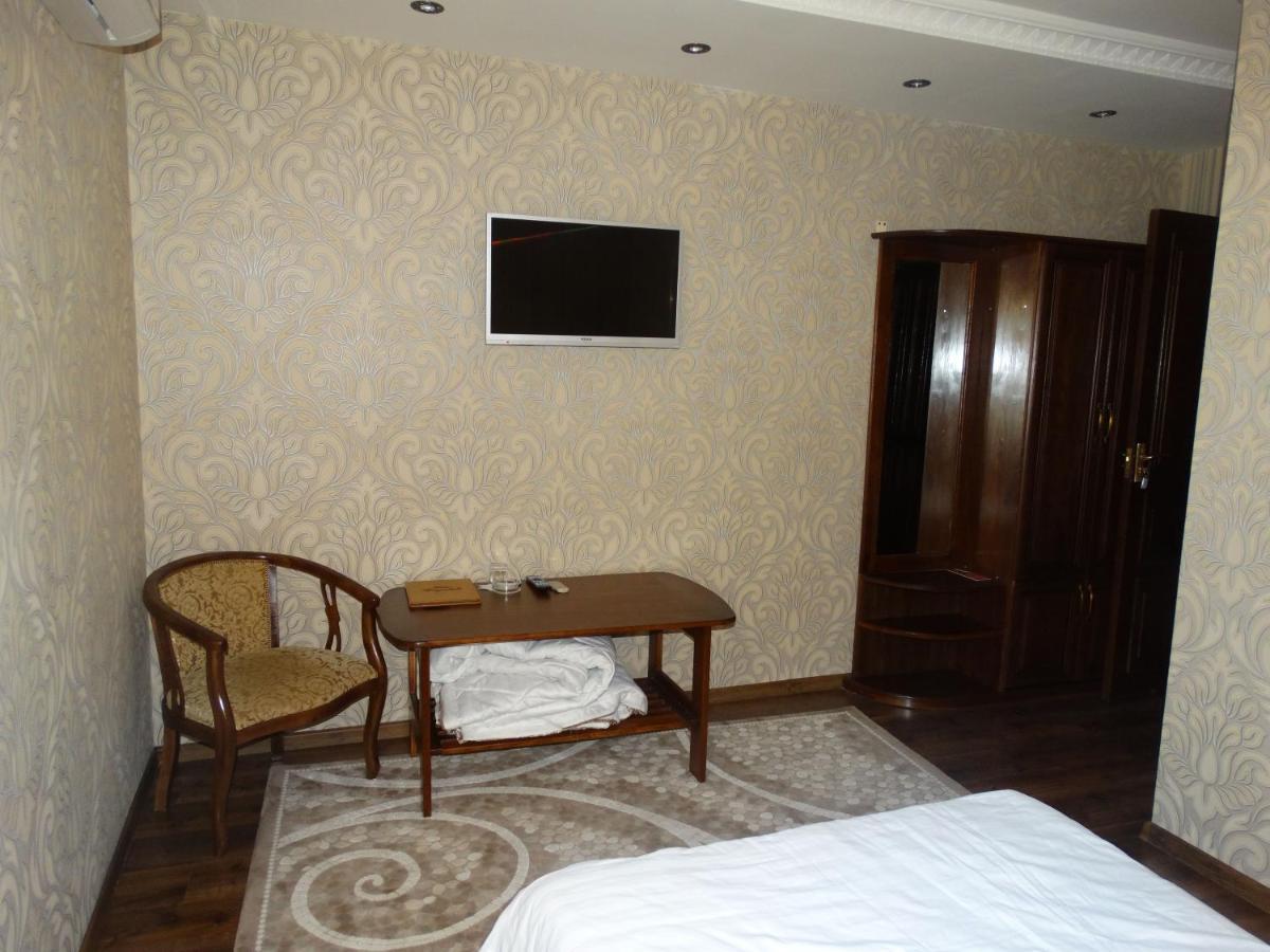 Hotel Nur M Taschkent Exterior foto